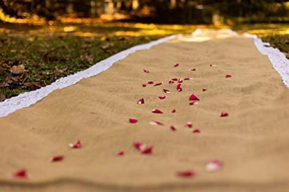 aisle runner for outdoor wedding